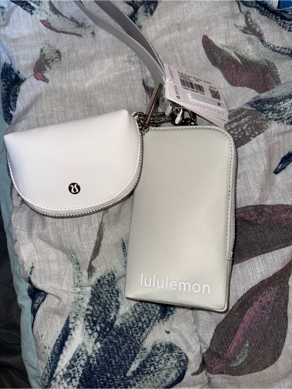 Lululemon Dual Pouch Wristlet Wallet Vapor/White. Sold Out Color